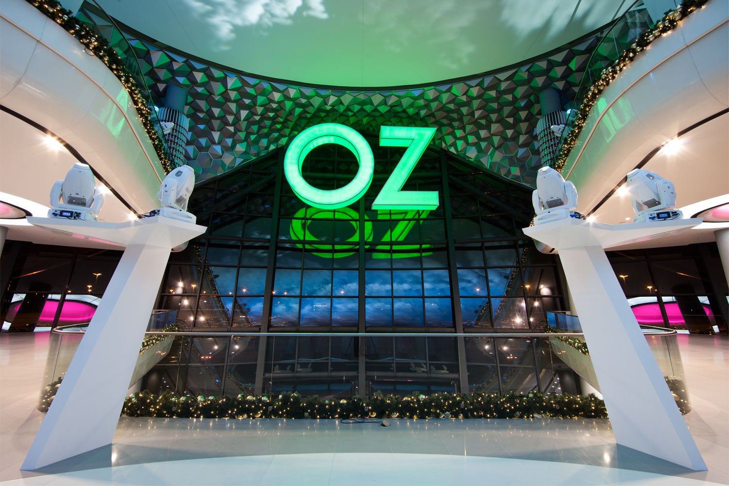 Торговый центр OZ Mall